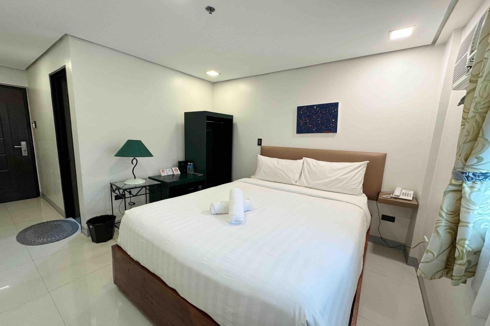 Belltower Csheli Suites Bantay - Vigan Exterior photo
