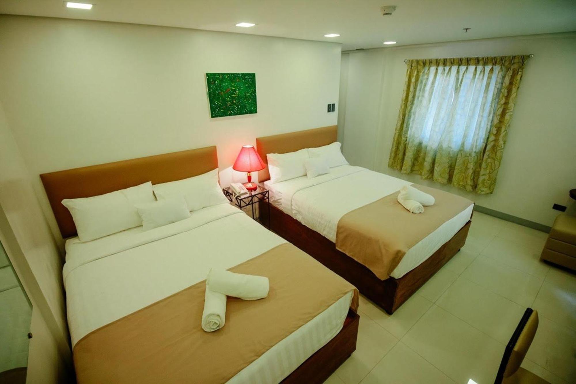 Belltower Csheli Suites Bantay - Vigan Exterior photo