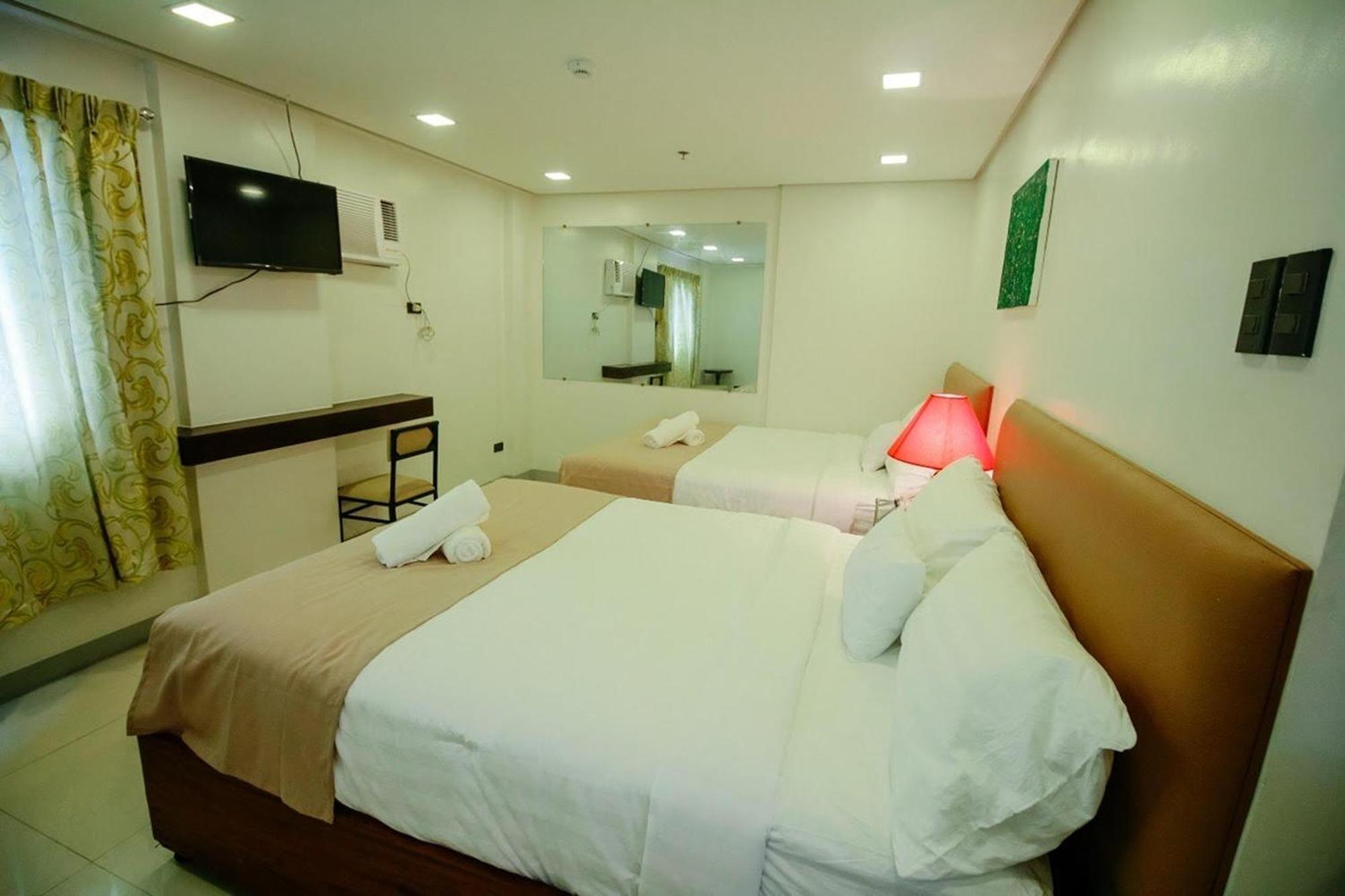 Belltower Csheli Suites Bantay - Vigan Exterior photo