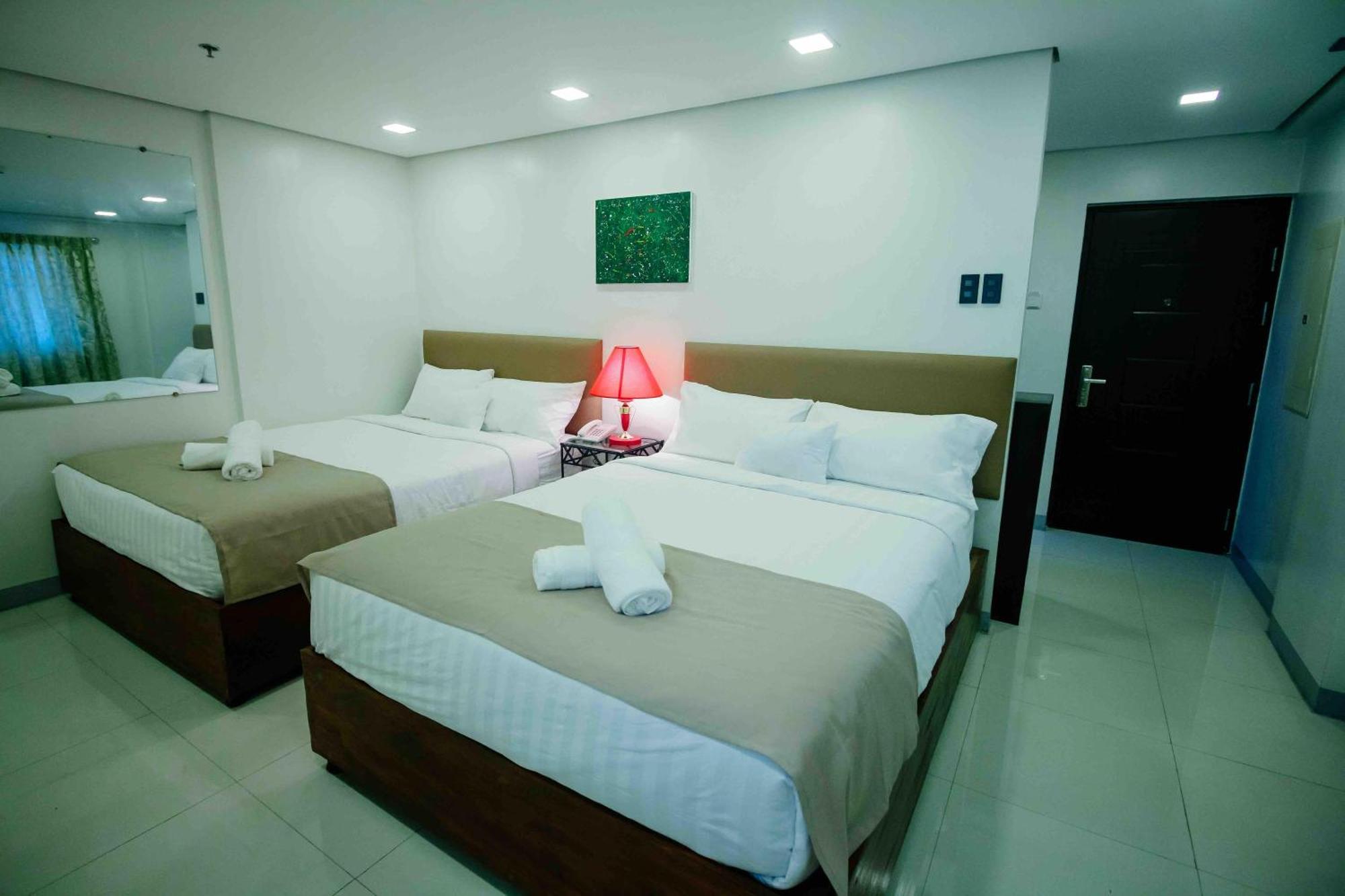 Belltower Csheli Suites Bantay - Vigan Exterior photo