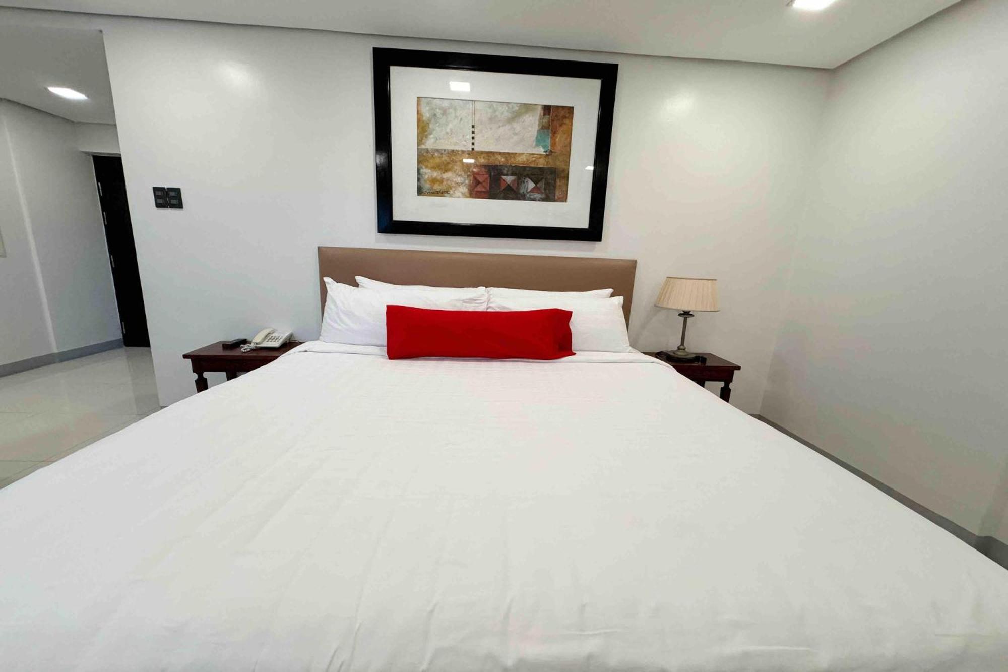 Belltower Csheli Suites Bantay - Vigan Exterior photo