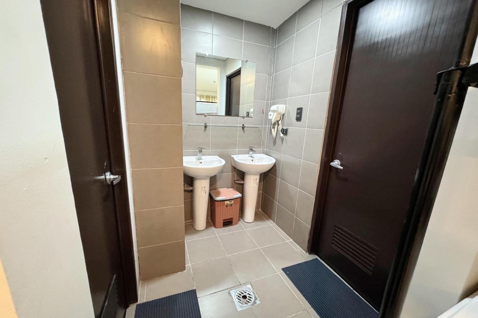 Belltower Csheli Suites Bantay - Vigan Exterior photo